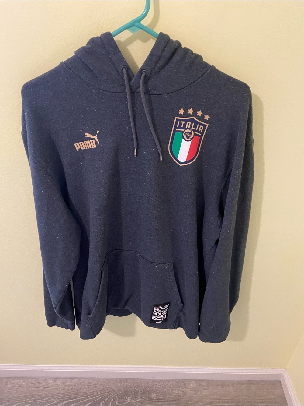 Puma Italia Navy Blue Hooded Sweatshirt with Italy Crest